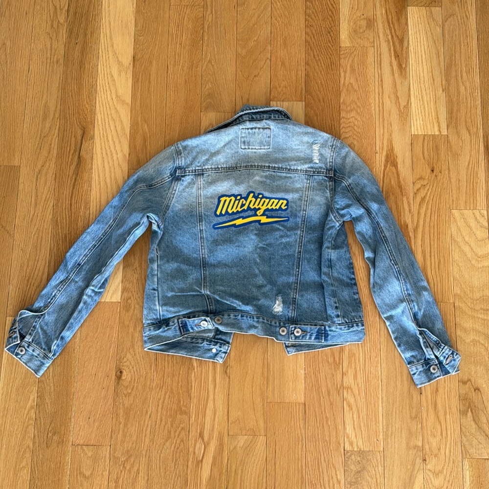 Demon jacket with Michigan graphic on back - Picture 3 of 4